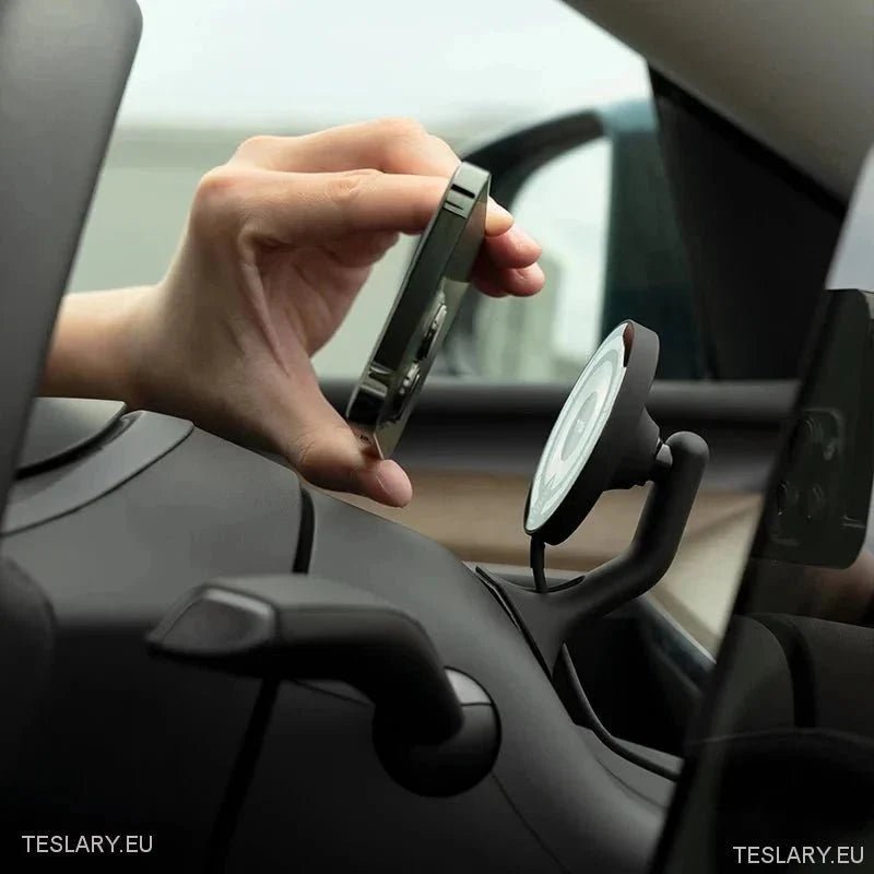 Accesorios indispensables para Tesla: Enhancez Votre Conduite
