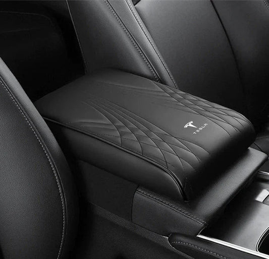 Accessoires Tesla pour une conduite améliorée et confortable