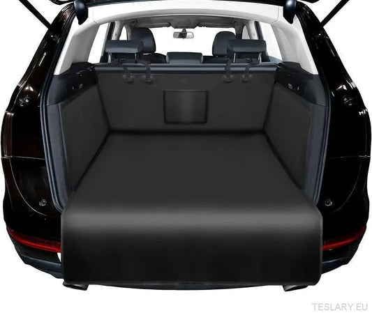 Tesla Accessoires voor de Perfecte Rit met je Huisdier