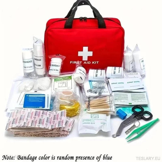 Waarom de Emergency First Aid Kit Essentieel is voor Tesla-eigenaren