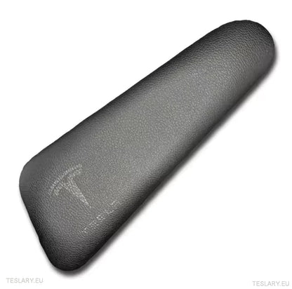 Knee Protection Pads in Alacantara Black Leather for Tesla 3/Y with Logo - TESLARY Tesla Shop Accessories Europe Nederlands Dublin Cork Ireland Deutschland Espana Alicante France Italia