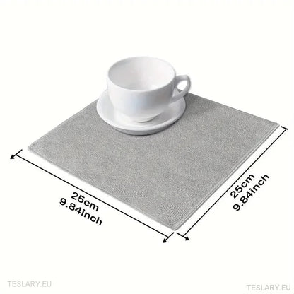 MicroFiber Cloth Towel for Tesla 3, Y , S and X - TESLARY Tesla Shop Accessories Europe Nederlands Ireland Deutschland Espana Alicante France Italia