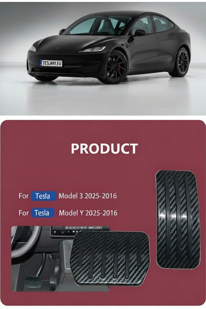 Tesla à motif en fibre de carbone Model 3 et Model Tapis de plancher Y présentés avec une voiture Tesla rouge sur fond gris clair et un texte de spécification du produit sur un panneau rouge foncé.
