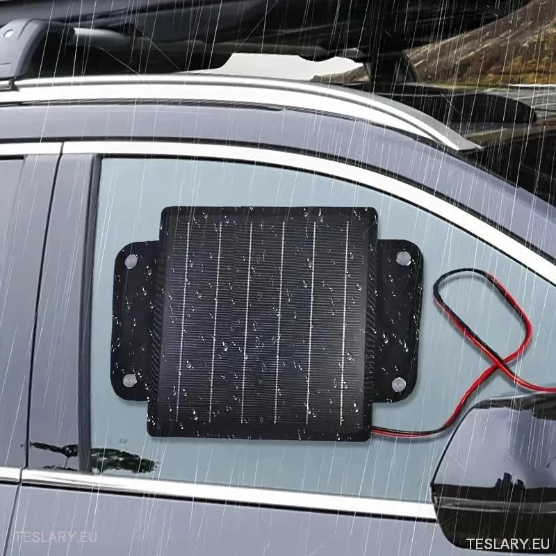 Solar Trickle Charger for Tesla EV 12 Volt Battery - TESLARY Tesla Shop Accessories Europe Nederlands Dublin Cork Ireland Deutschland Espana Alicante France Italia