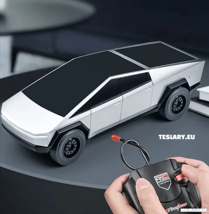 Tesla Cybertruck Remote Control Toy Car - TESLARY Tesla Shop Accessories Europe Nederlands Dublin Cork Ireland Deutschland Espana Alicante France Italia