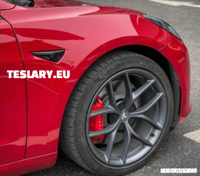 Tesla Model 3 / 3+ / Y Aluminium Brake Caliper Covers ( Set of 4 Pieces ) - TESLARY Tesla Shop Accessories Europe Nederlands Dublin Cork Ireland Deutschland Espana Alicante France Italia