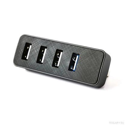 Tesla Model 3-fach USB-Hub und Schnellladestation für Handschuhfächer TESLARY Tesla Shop Zubehör Europa Niederlande Dublin Cork Irland Deutschland Spanien Alicante Frankreich Italien