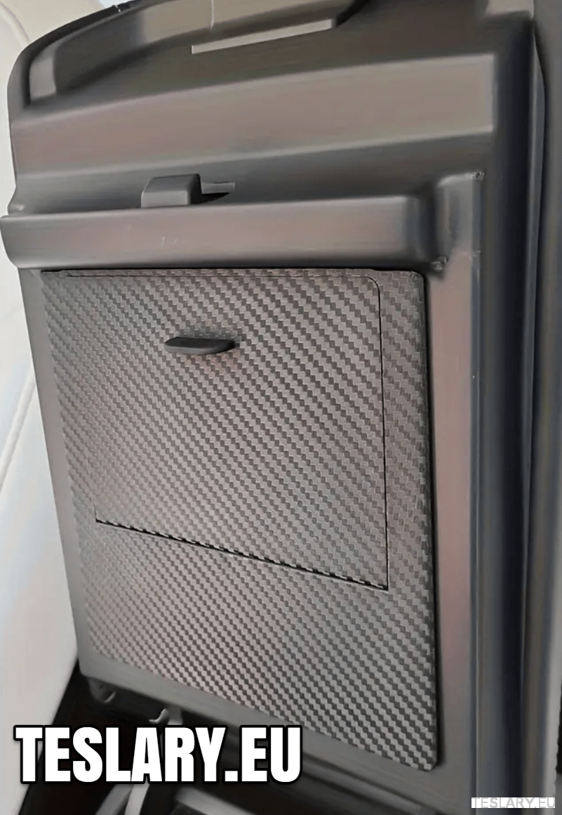 Tesla Model 3 / Y Armrest Hidden Storage Magnetic Lock Carbon Fibre Style Finish - TESLARY Tesla Shop Accessories Europe Nederlands Dublin Cork Ireland Deutschland Espana Alicante France Italia