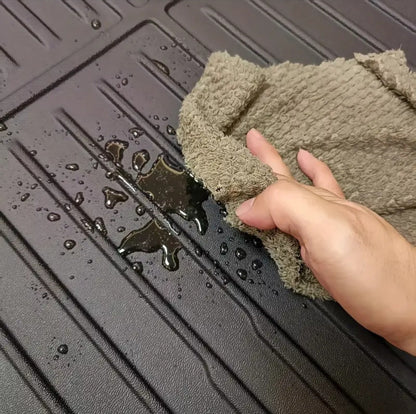 Tesla Model Alfombrilla para maletero Y+ Juniper de TPE, resistente al agua y a la intemperie. TESLARY Accesorios de la tienda Tesla Europa Nederlands Dublin Cork Ireland Deutschland España Alicante France Italia